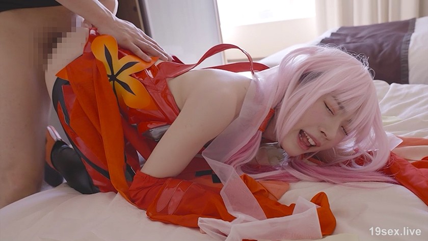 362SCOH-136 【中出】精心挑选的美少女cosplay，让我的孩子怀孕！ [Yuzuriha Iri] 水无月光-视频截图-6