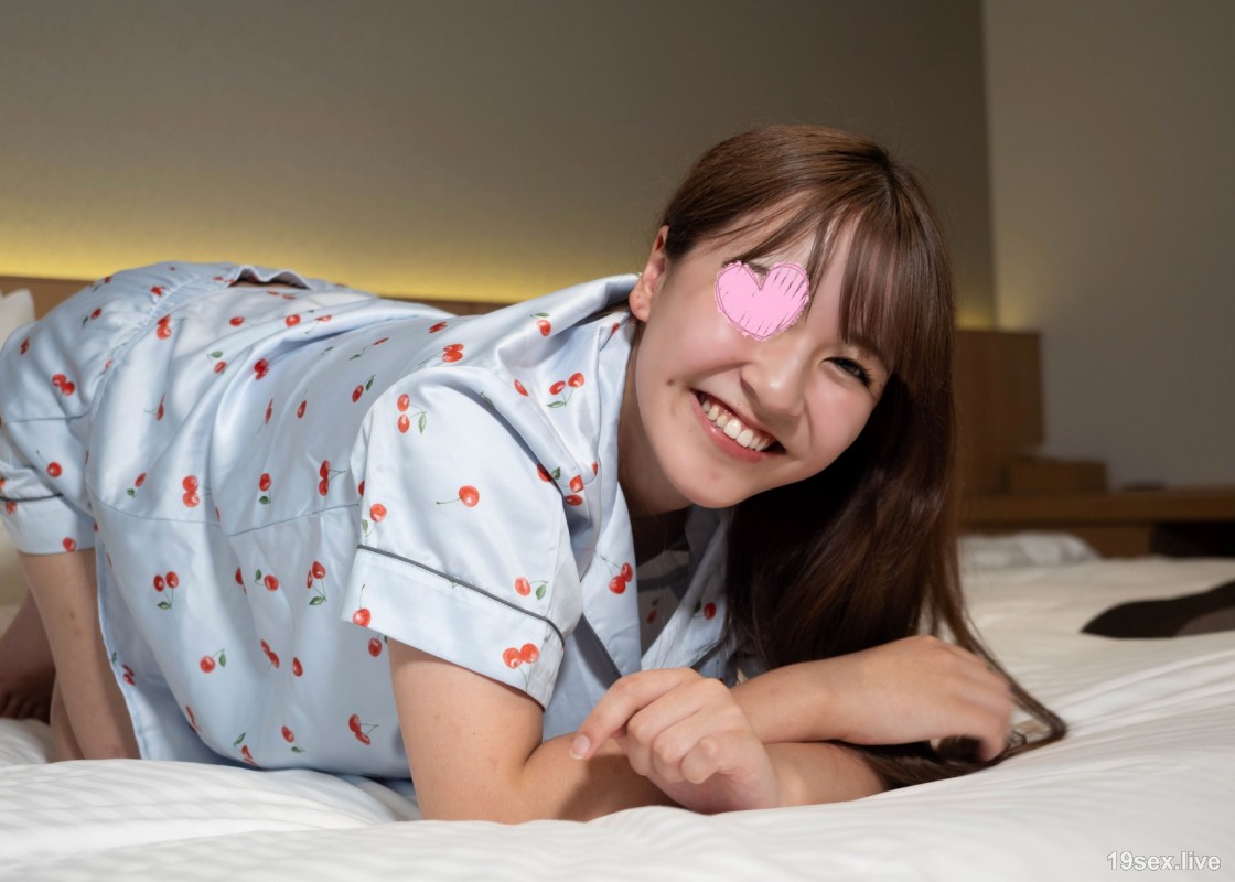 fc2-ppv 4143598 [Pajamas★Monashi] Pajamas De Ojama ♥ I Can't Stop Pushing ♥ Ai-chan, 19 Years Old, Has A Bright Personality And A Super Cute Smile ♥ I Can't Resist The Reaction Of A Serious Amateur With Natural Pubic Hair ♥ FC2-PPV-4143598