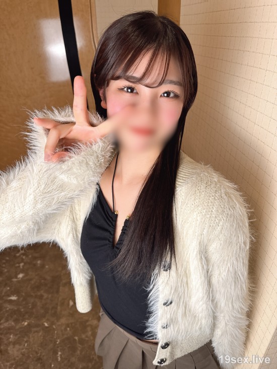 FC2-PPV 4327467 [Latest Work] [Big Cock X Demon Face Shooting] I Tried To Hold The Singer-songwriter Yuki-chan, Which Is Scheduled To Debut In April, Hold A Demon Cock Instead Of A Microphone ♡ FC2-PPV-4327467